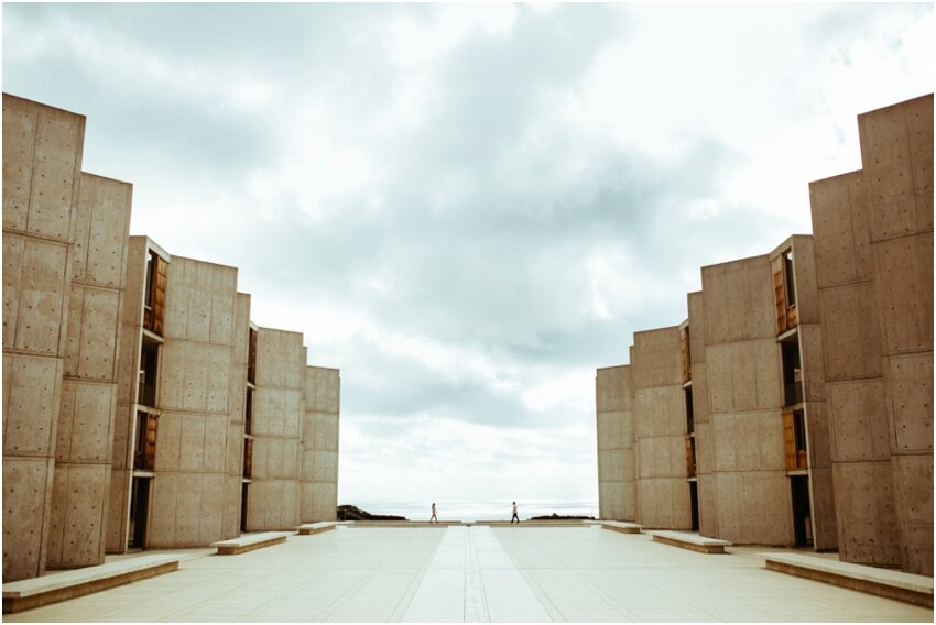 Salk-Institute-Scripps-Pier-Gliderport-Engagement-Photography-San-Diego-Photographer_2022.jpg