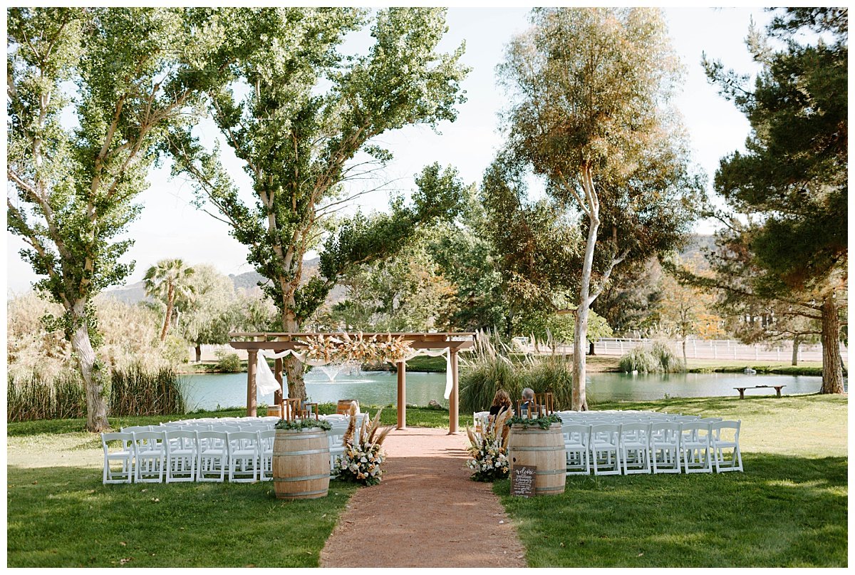 WEDDING CEREMONY DECOR FOR SPRING WEDDING AT HAWK RANCH WEDDING VENUE